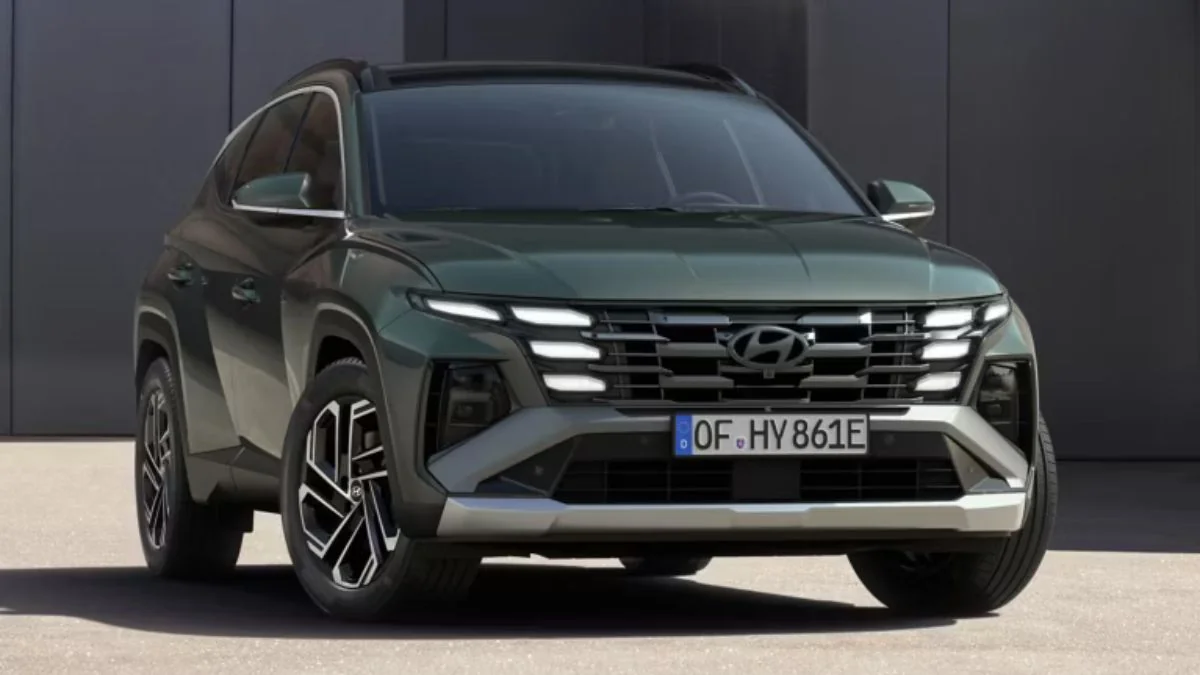 2027 Hyundai Tucson - New Design, Hybrid Engines and 17-Inch Screen