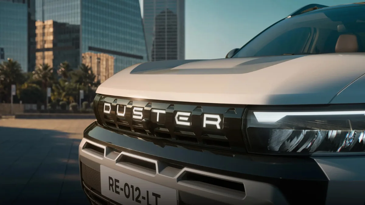 Renault Duster Hybrid vs Grand Vitara vs Hyryder Hybrid Price, Specs & Mileage Compared News Image