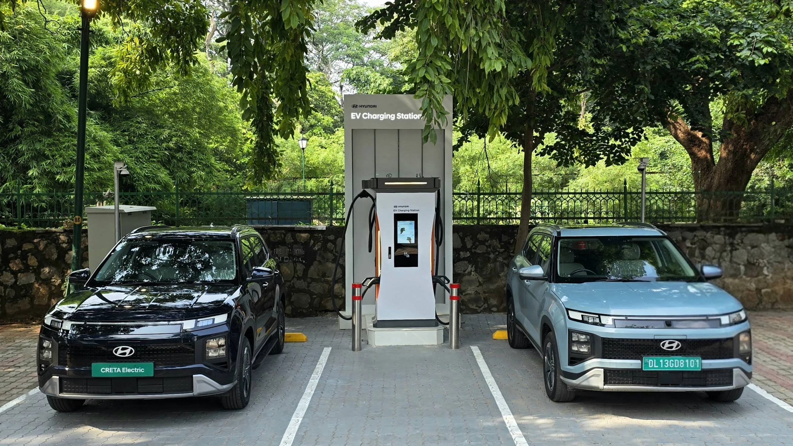Hyundai Installs 120 kW DC Fast Public EV Charging Stations in Delhi