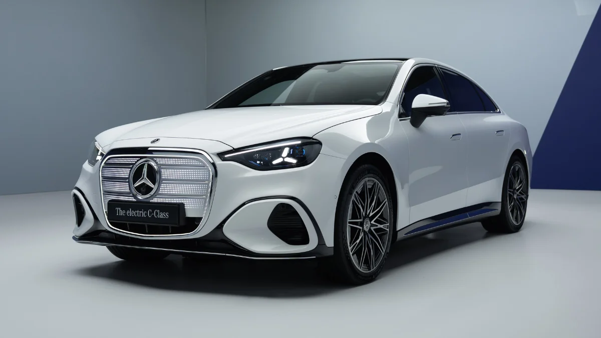 New Mercedes C-Class Electric Unveiled - 762km Range, 0-100 in 4 Seconds