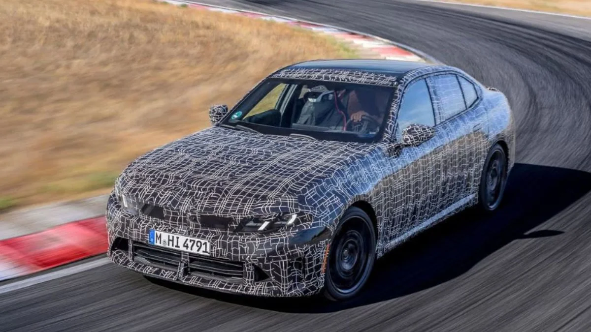 New BMW 3 Series M350 Revealed With 443hp and Drift Mode New BMW 3 Series M350 Revealed With 443hp and Drift Mode