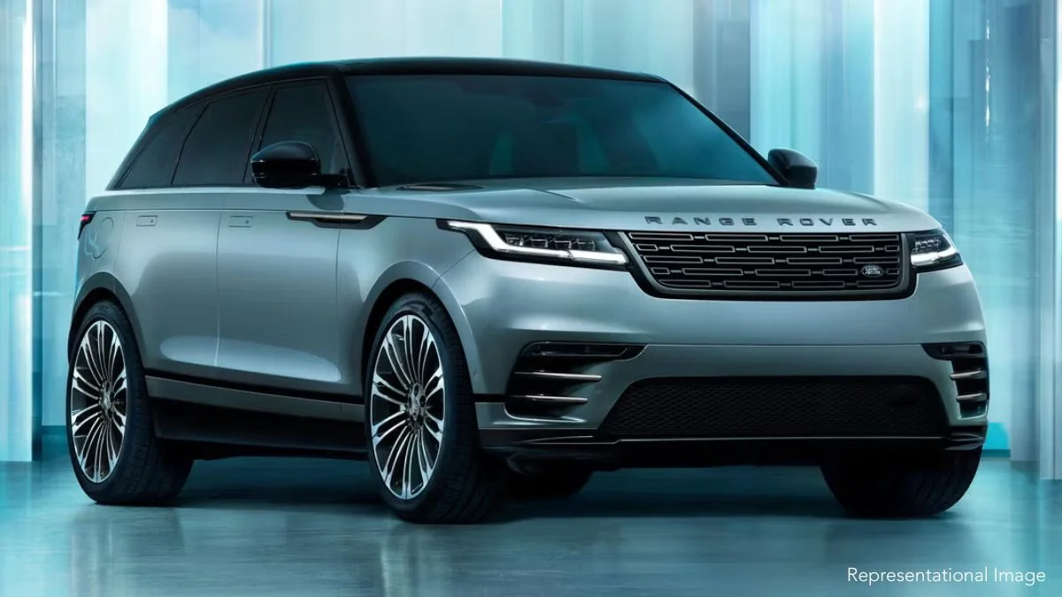 Next-Gen Range Rover Velar To Debut As EV; Hybrid Version Confirmed