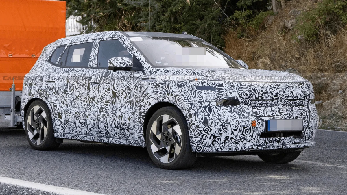Next-Gen Hyundai Creta Takes Shape: Cleaner Styling and Pleos Connect Tech Next-Gen Hyundai Creta Takes Shape: Cleaner Styling and Pleos Connect Tech