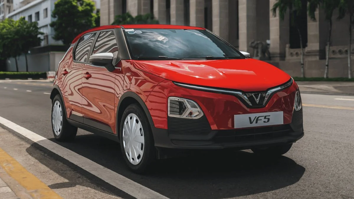 3 VinFast Electric Cars to Launch in India - Limo Green, VF3 and VF5