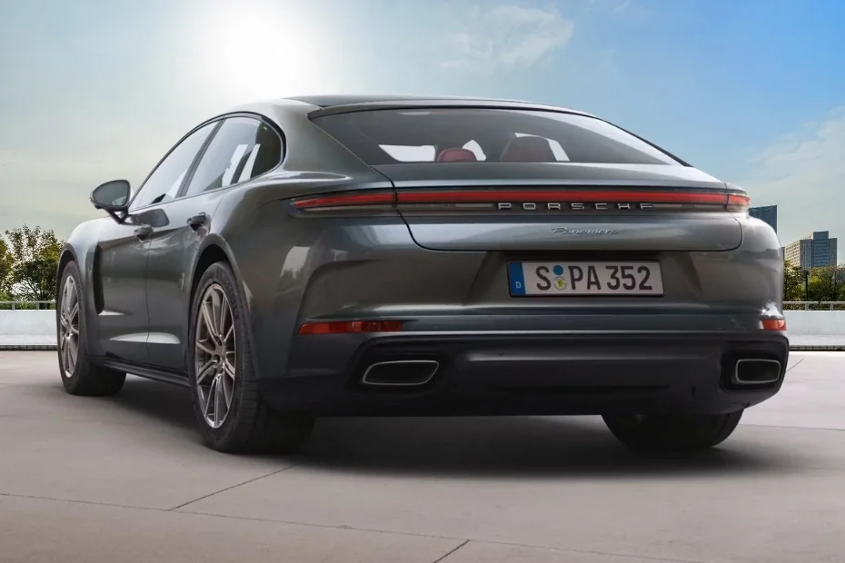 Porsche Panamera TURBO S Image Gallery-3