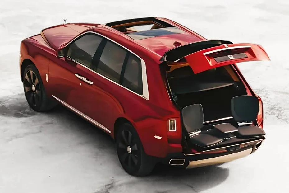 Rolls-Royce Cullinan Image Gallery-3