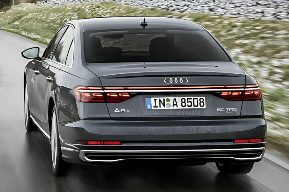 Audi A8 L Image Gallery-3