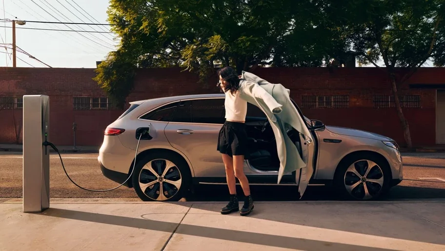 Mercedes EQC-1