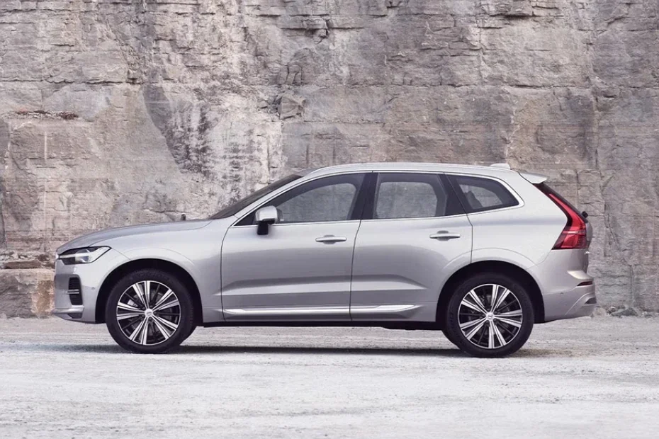 Volvo XC60 ULTIMATE Image Gallery-2