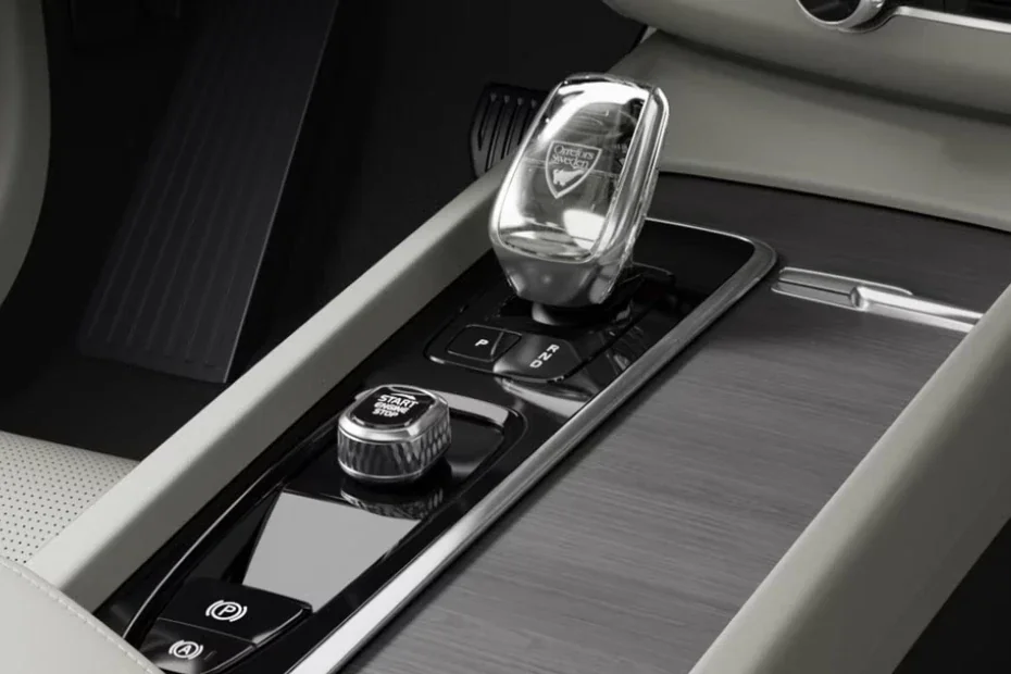 Volvo XC60 ULTIMATE Image Gallery-6