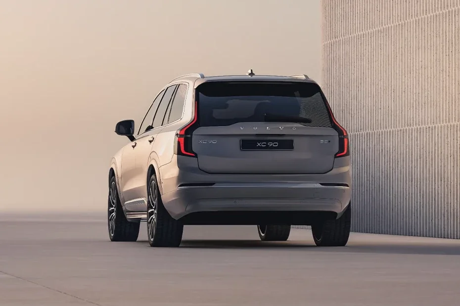 Volvo XC90 ULTIMATE Image Gallery-3
