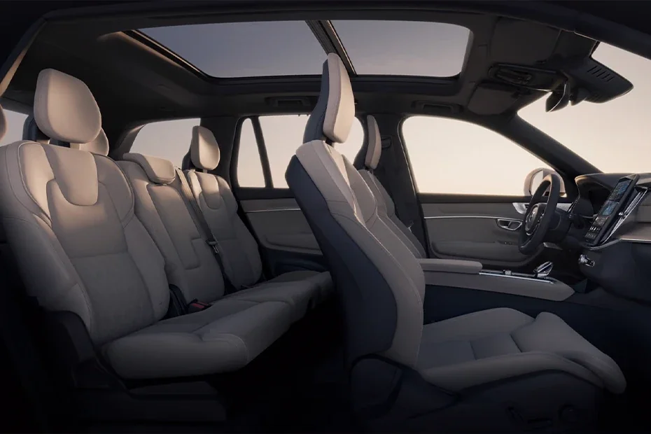 Volvo XC90 ULTIMATE Image Gallery-6