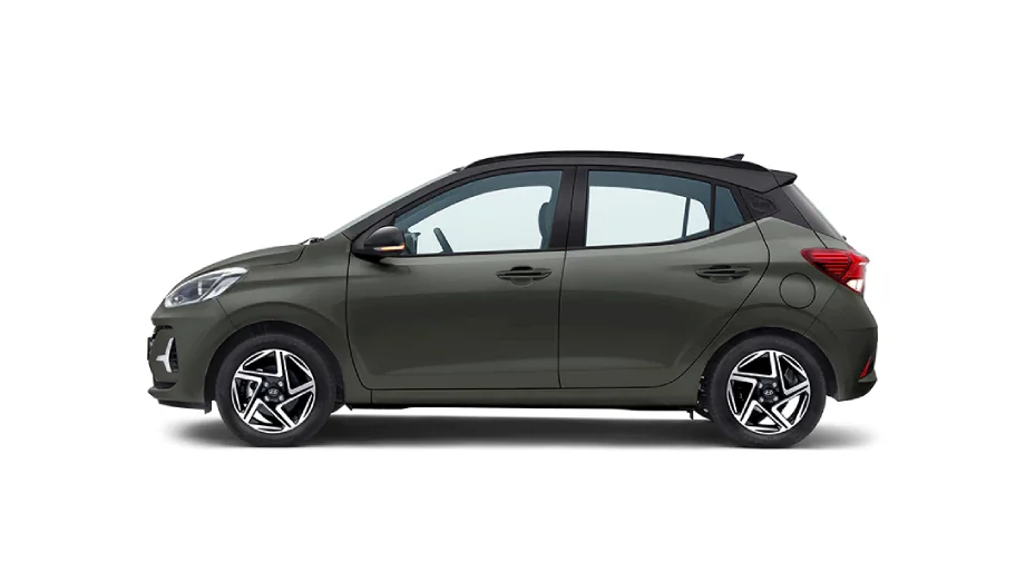 Spark Green With Abyss Black Roof