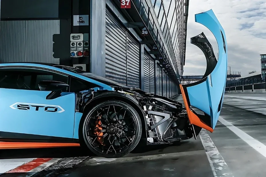 Lamborghini Huracan EVO Image Gallery-7