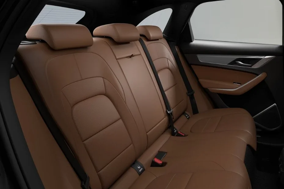 Jaguar F-Pace  Image Gallery-5