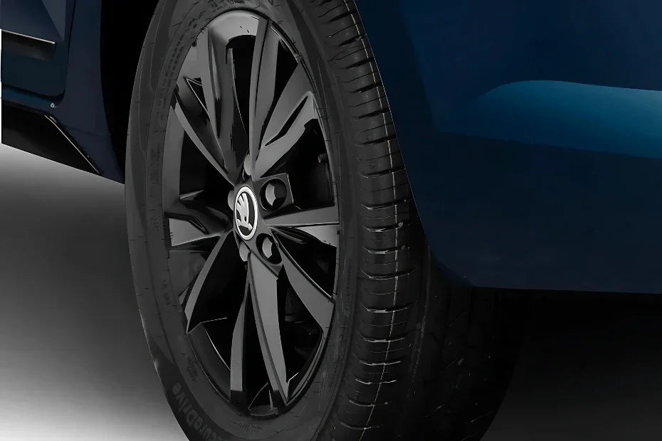 Skoda Slavia Anniversary Edition AT Image Gallery-7