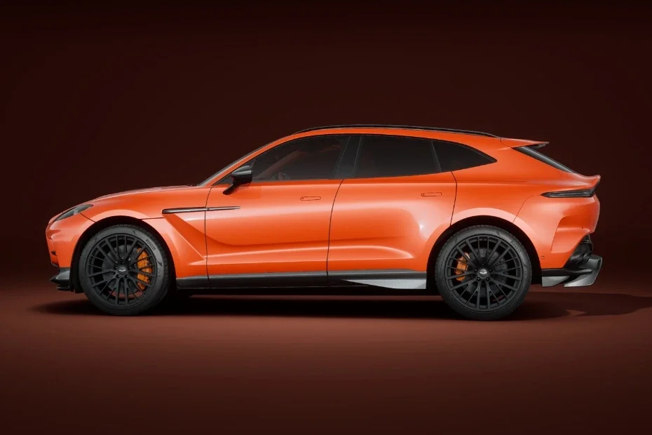 Aston Martin Dbx  Image Gallery-4
