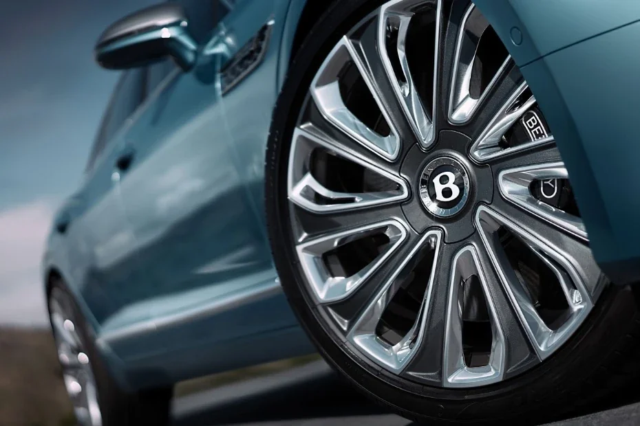 Bentley Flying spur Mulliner Image Gallery-6