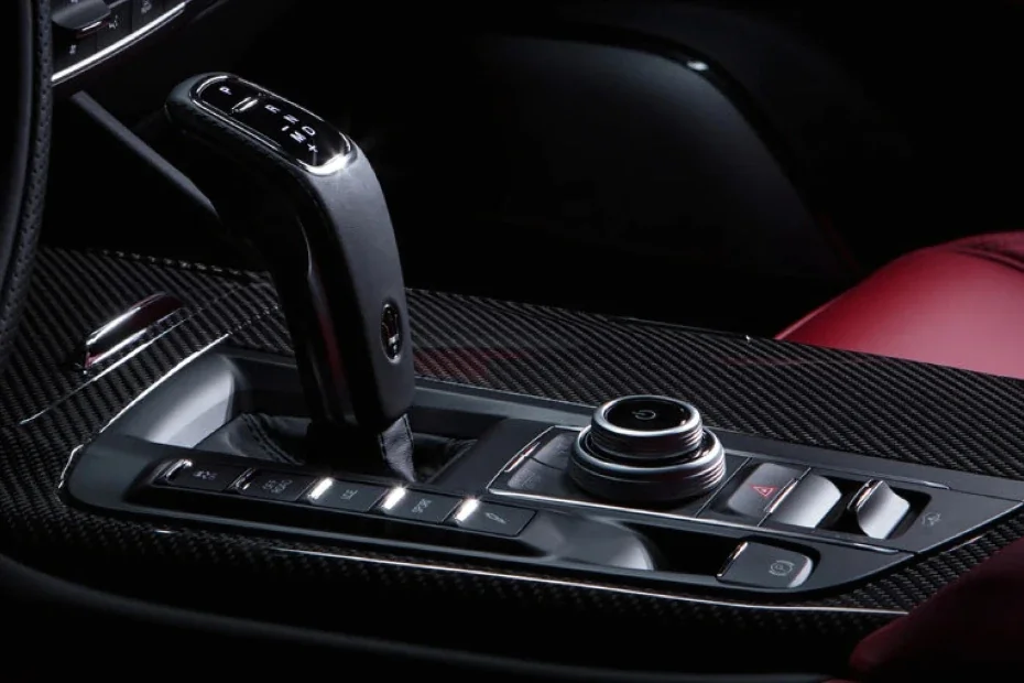 Maserati Levante Modena S Image Gallery-7