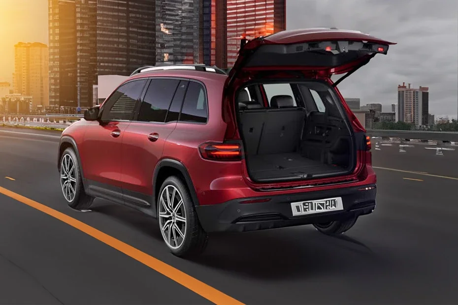 Mercedes EQB 300 4MATIC Image Gallery-4