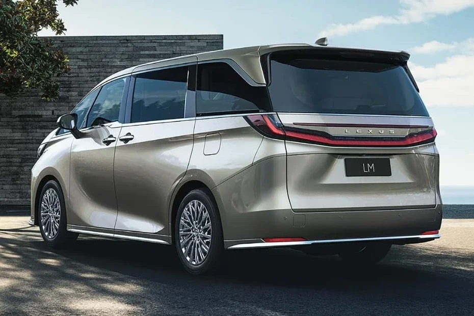 Lexus LM Image Gallery-3