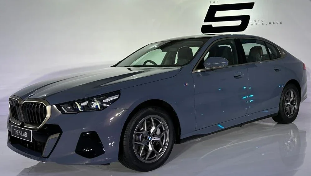 BMW Next-Gen BMW 5-Series BMW