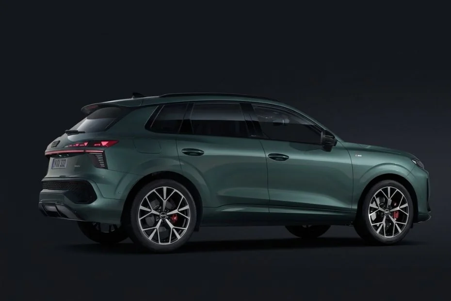 Audi Q3  Image Gallery-6