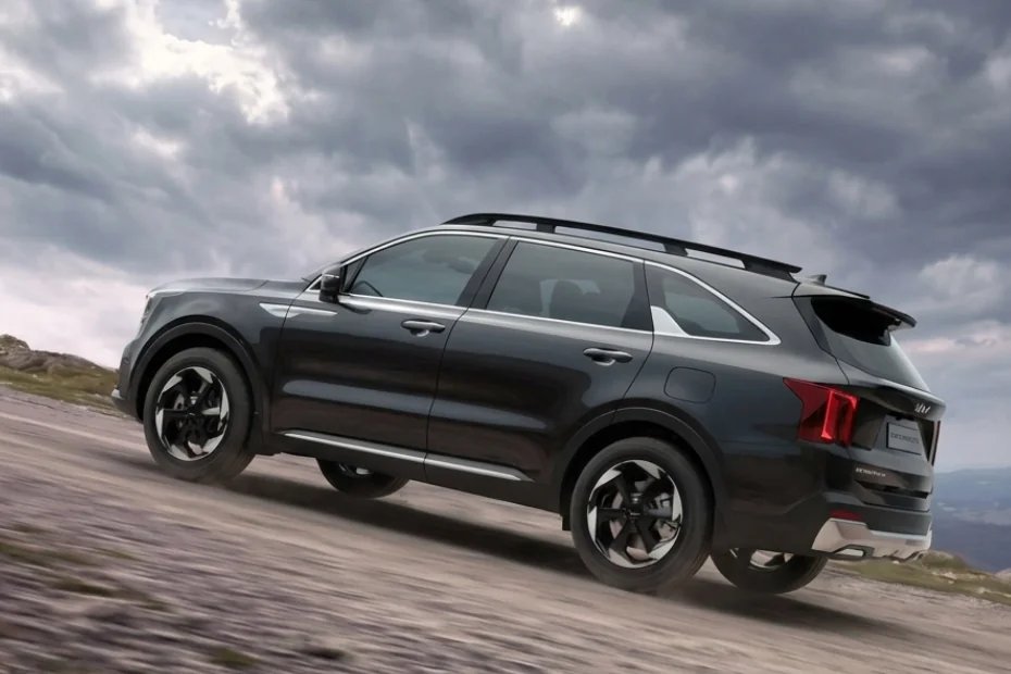 KIA Sorento  Image Gallery-3