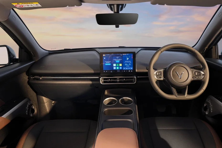 VinFast VF MPV 7  Image Gallery-3