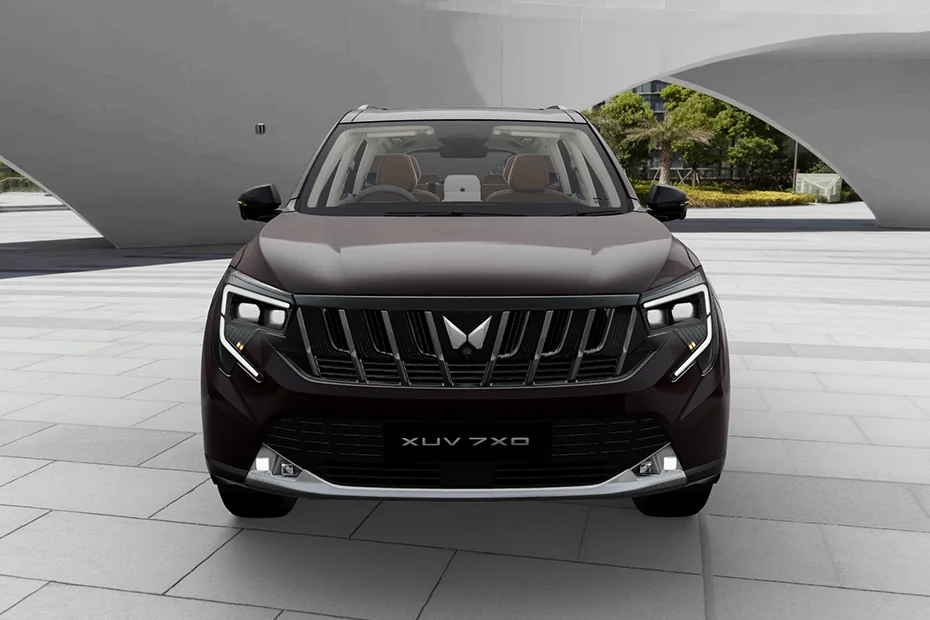 Mahindra XUV 7XO