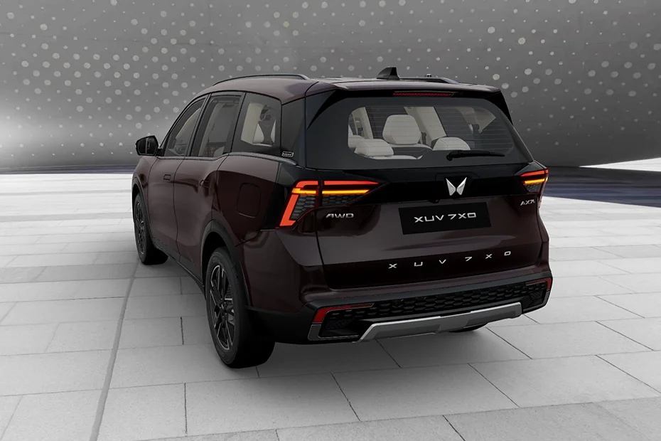 Mahindra XUV 7XO  Image Gallery-8