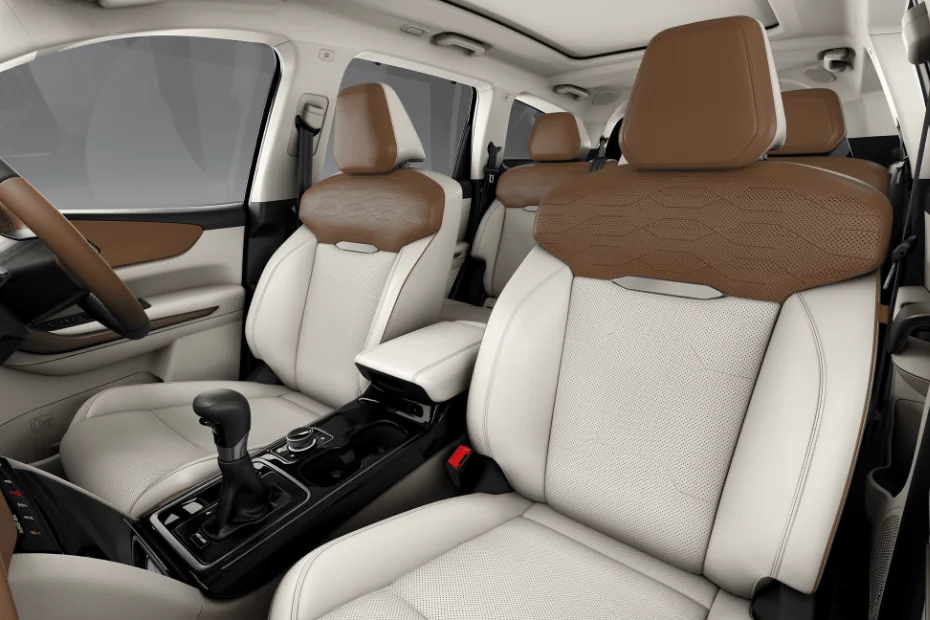 Mahindra XUV 7XO  Image Gallery-2