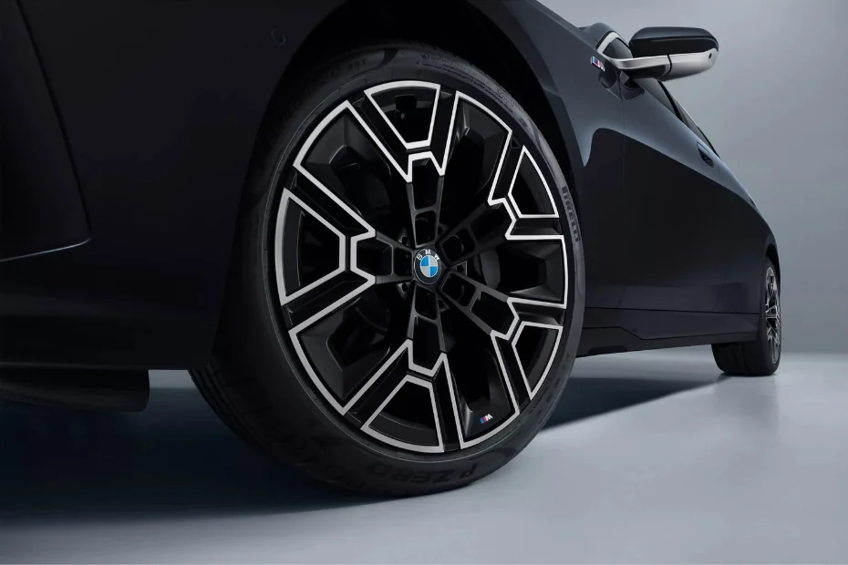 BMW i5 LWB BMW i5 LWB