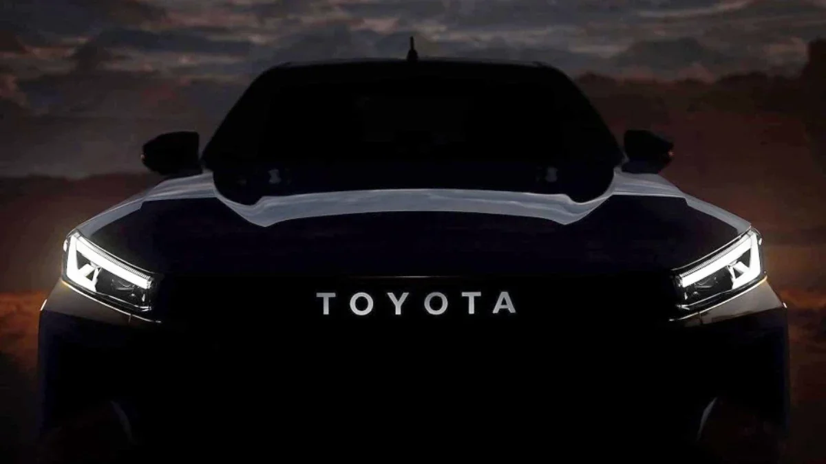2026 Toyota Hilux Reveal Set for November 10, Teasers Hint at Overhaul