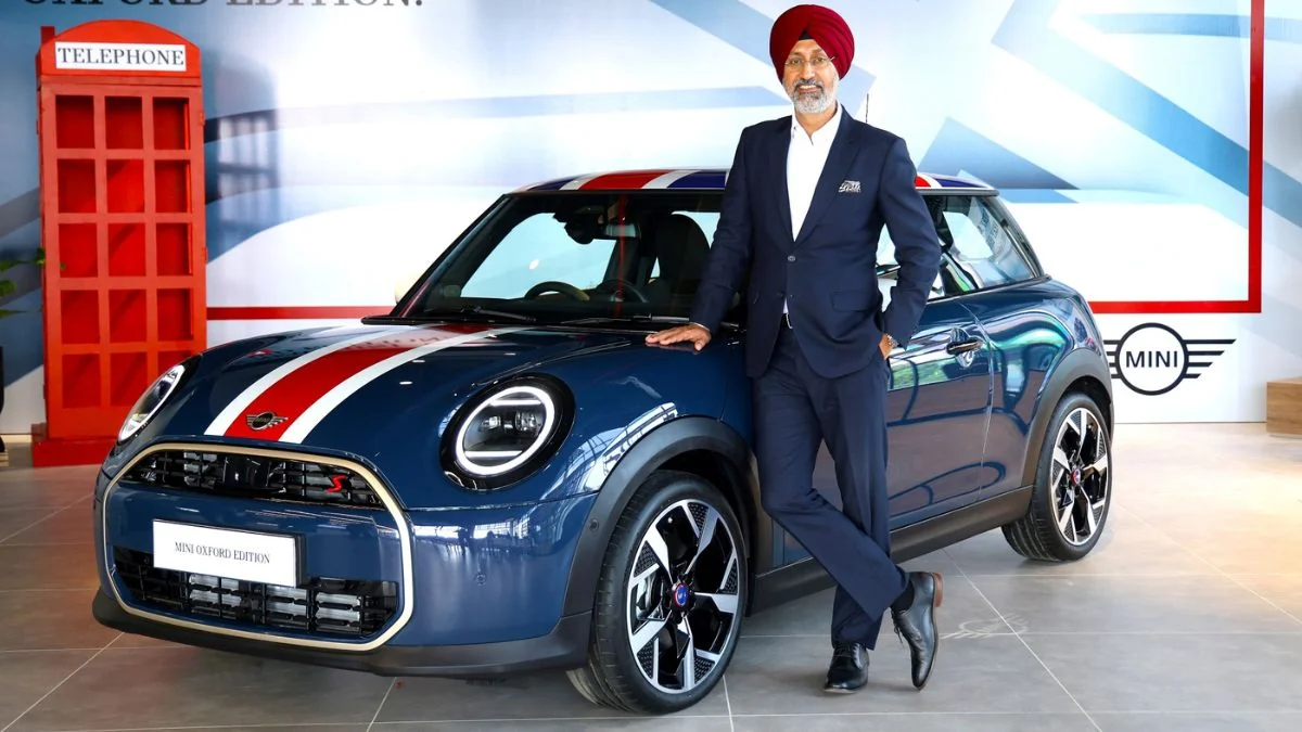 MINI Cooper Oxford Edition Launched