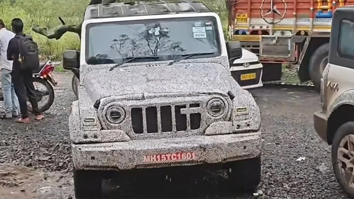 Thar 3-door facelift spied