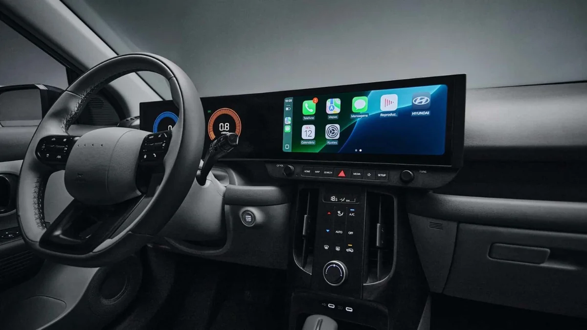 New Hyundai i20 Displays