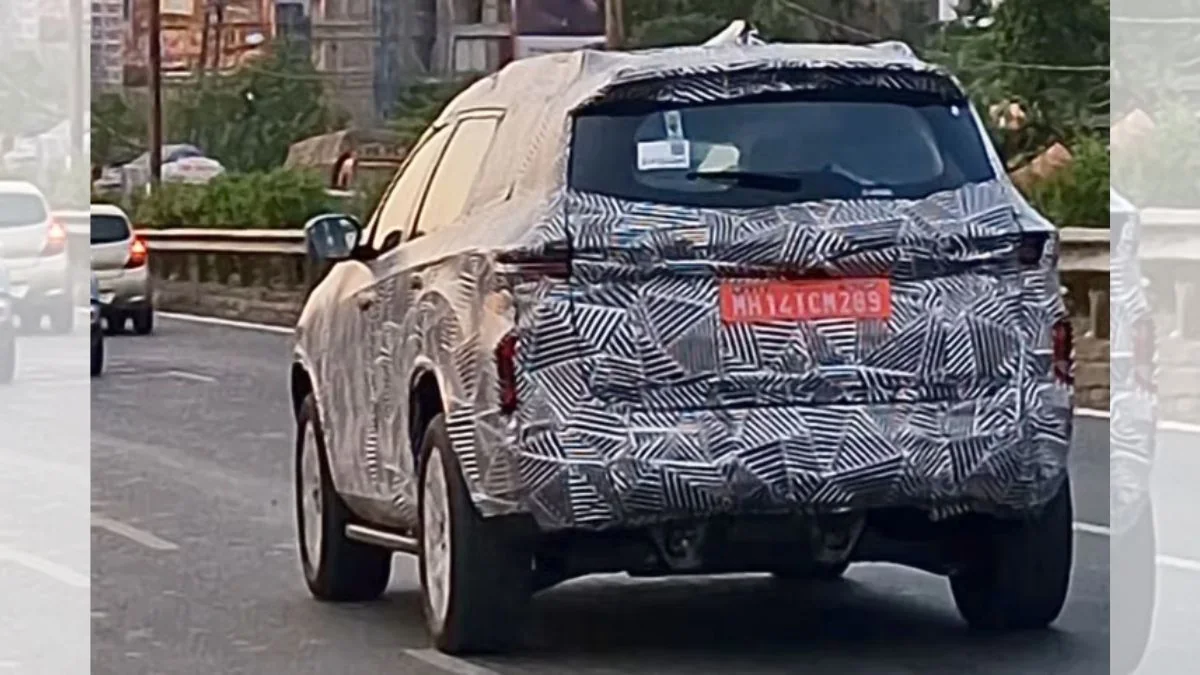 tata safari ev spied