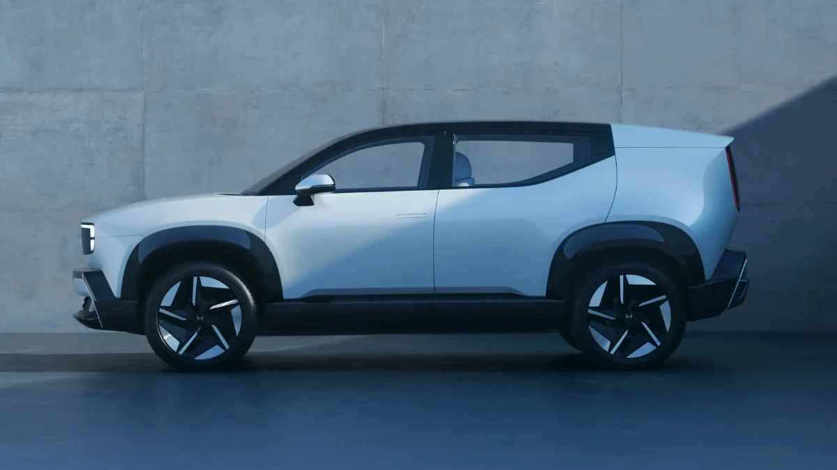 From Land Cruiser FJ to Victoris CBG; India-Bound SUVs at Japan Auto Show