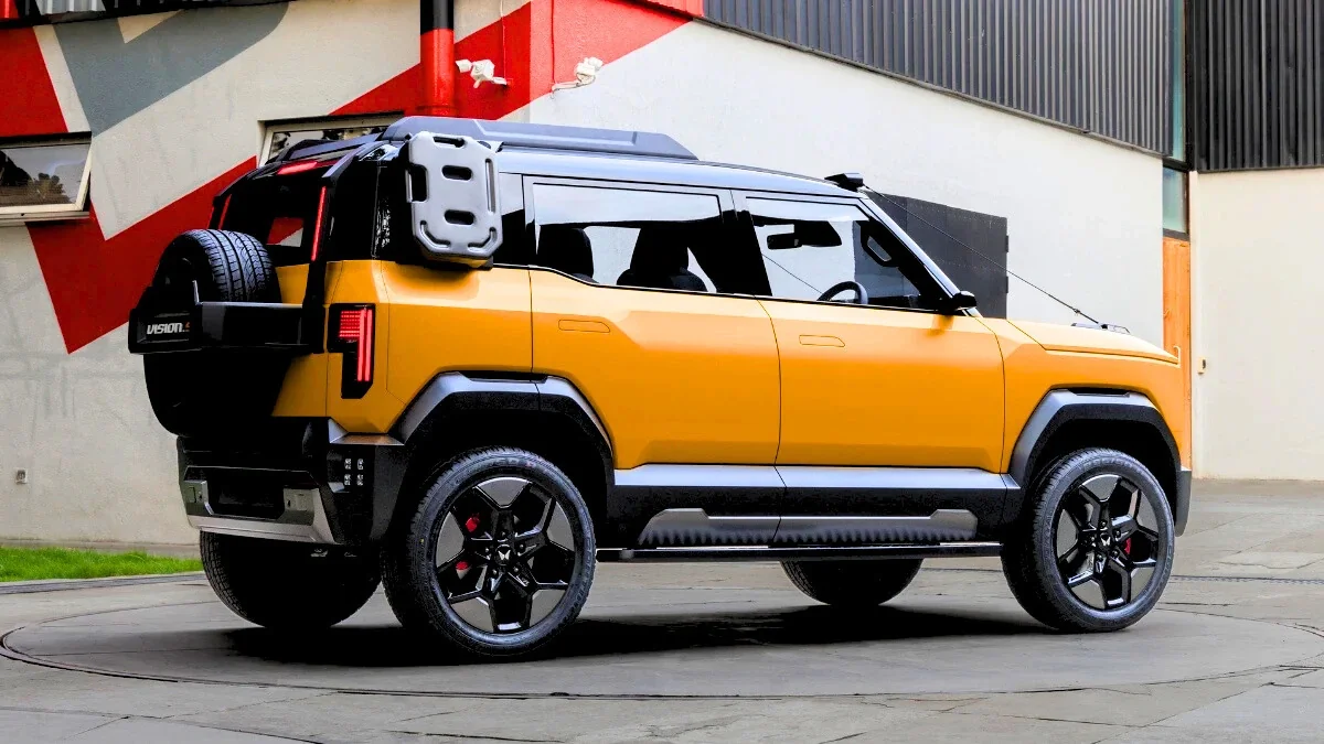 Mahindra Vision S Testing Begins - Set to Rival Tata Sierra