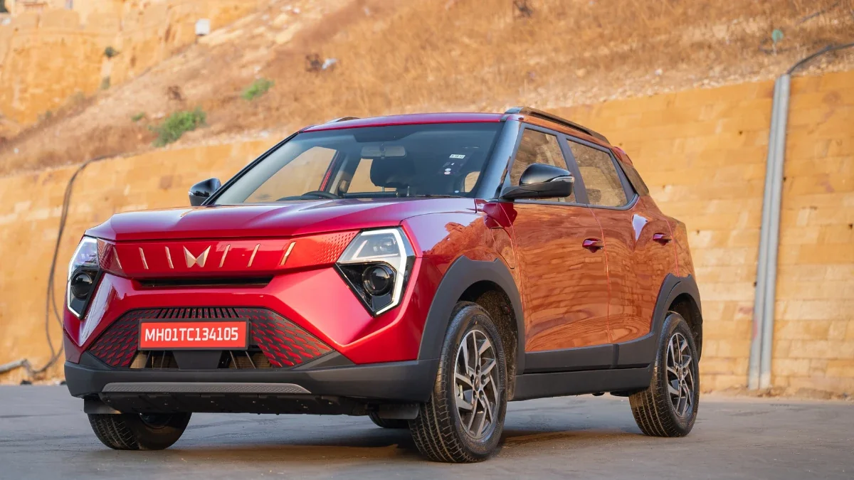 Mahindra XUV 3XO Electric Launch Price Rs 13.89 lakh - 285km Range