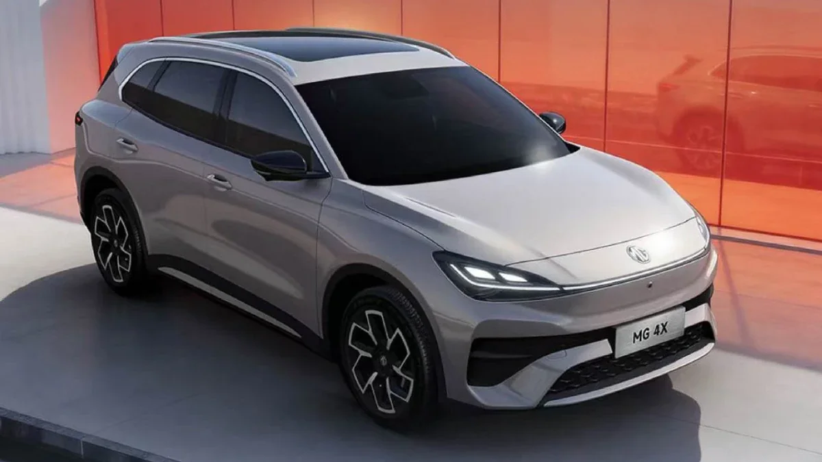 MG 4X Electric SUV Debuts – Next MG EV for India?