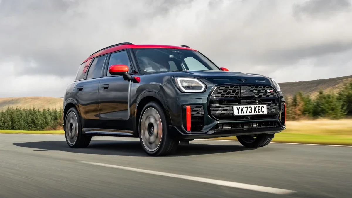 Mini Countryman JCW Bookings, Launch Date, Price Expectations