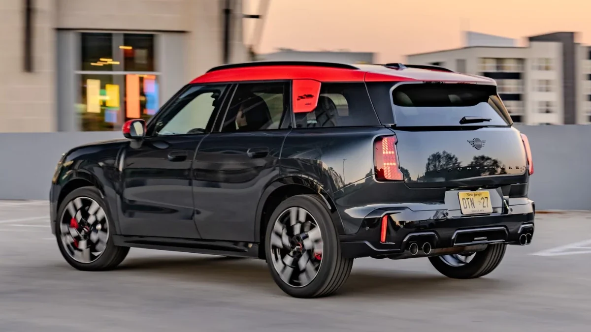 Mini Countryman JCW India Launch Next Month - Top Highlights