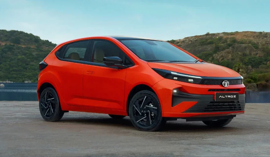 New Tata Altroz facelift Unveiled - Launch Date, Variant-Wise Features