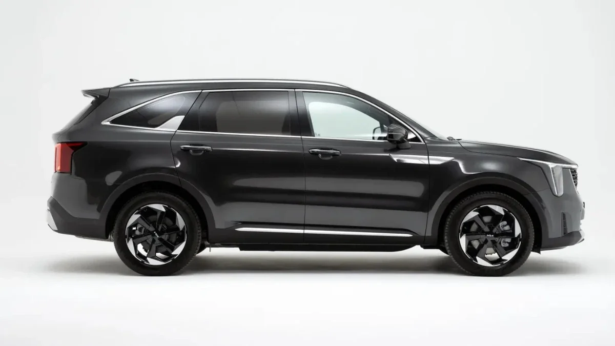 4 Upcoming Kia SUVs Including Next-gen Seltos, Sonet and a 7-seater SUV for India