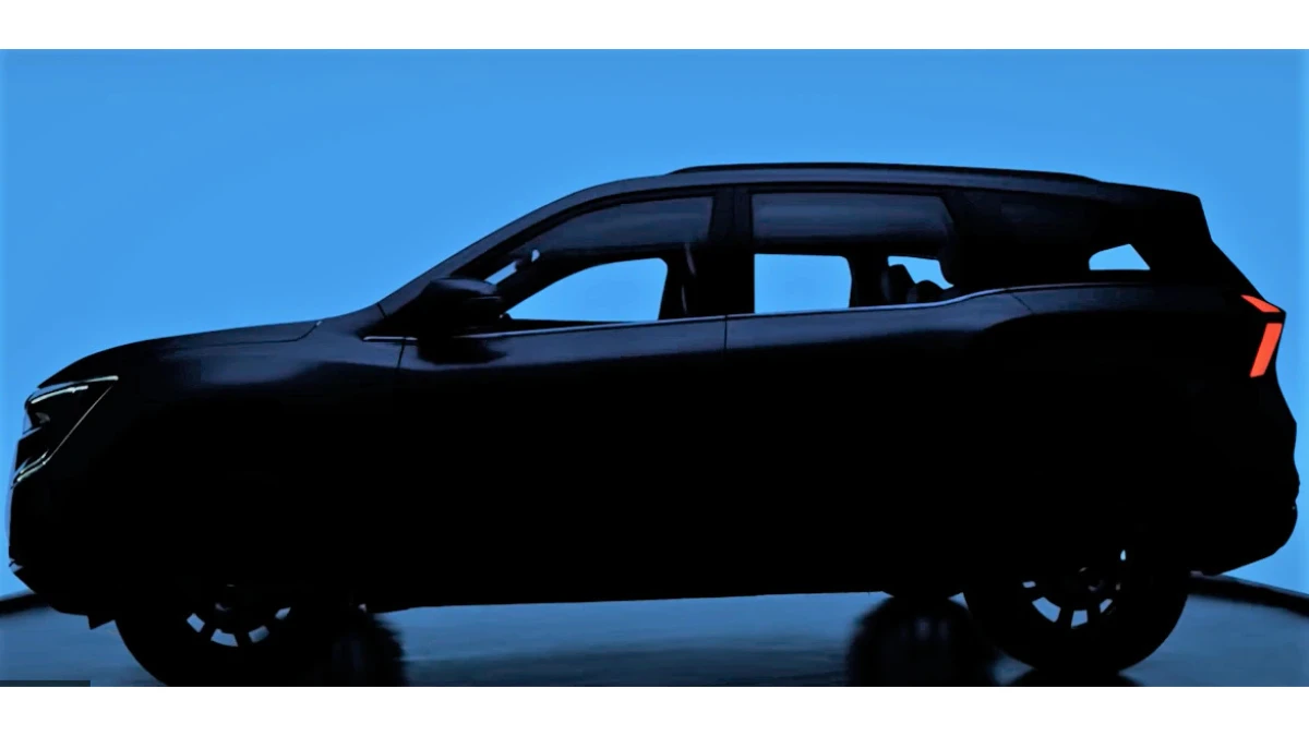 Mahindra XUV700 facelift Launch Likely by December 2025; Top Changes Explained
