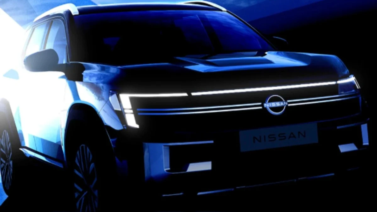 Nissan New Midsize SUV Based on Renault Duster Arrives in India