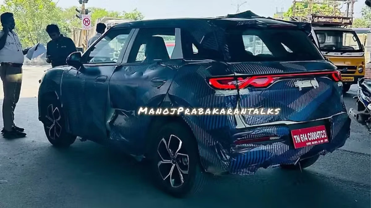 byd atto 2 midsize suv spied in india