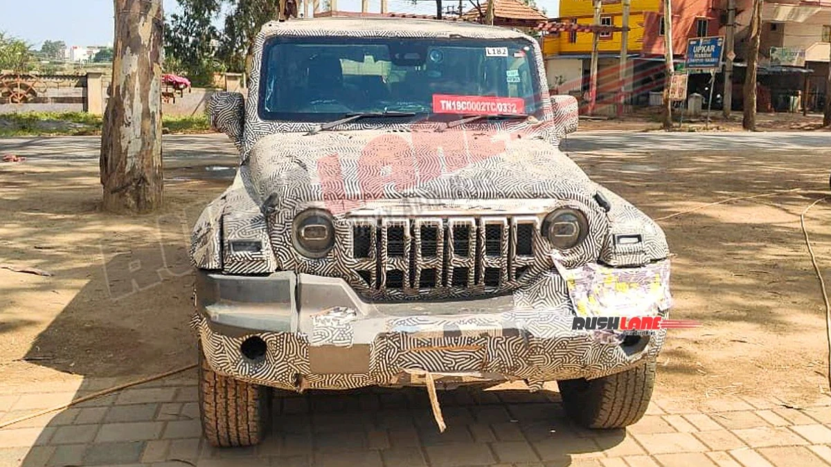 mahindra thar roxx facelift spied